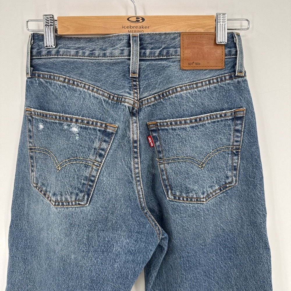 Levi's Premium Womens Distressed 90's 501 Blue Jeans Size 25x30 Button Fly - Picture 5 of 11